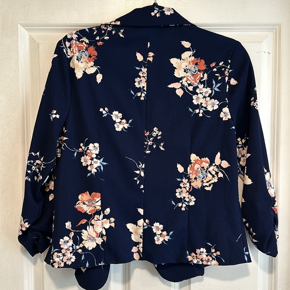 Navy Blue and Pink Floral Blazer - Picture 5 of 5